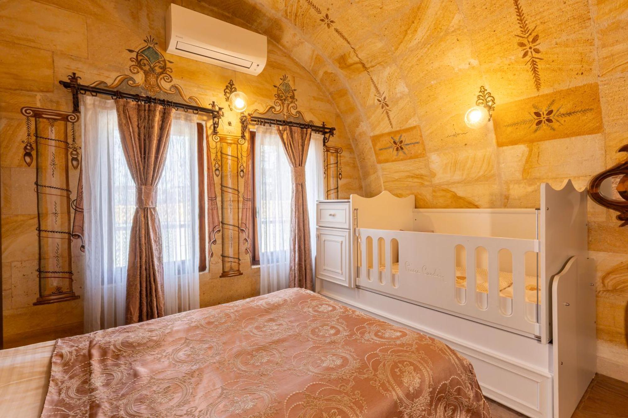 Walnut House Hotell Göreme Exteriör bild